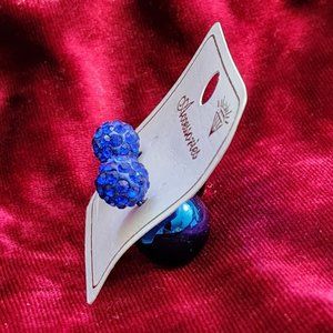 Blue two side Earing. condition new